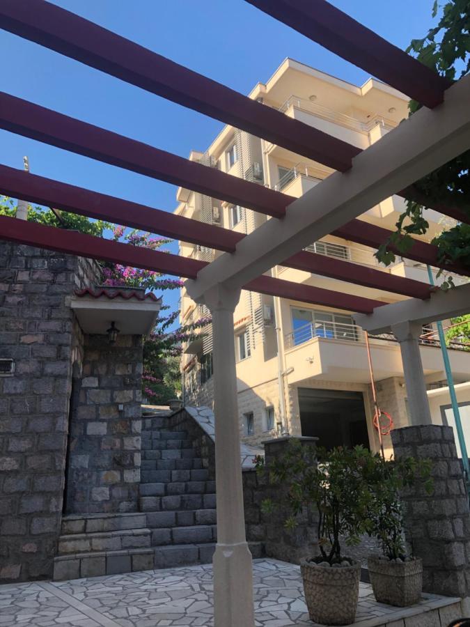 Apartments Rafailovic Ljubo Rafajlovići Buitenkant foto